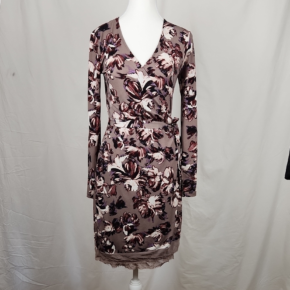 Simply Vera Vera Wang Violet and Grey Floral Wrap Dress